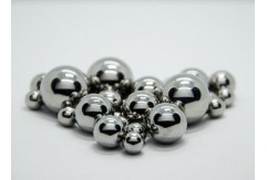 Grinding capacity is influenced by the size of balls